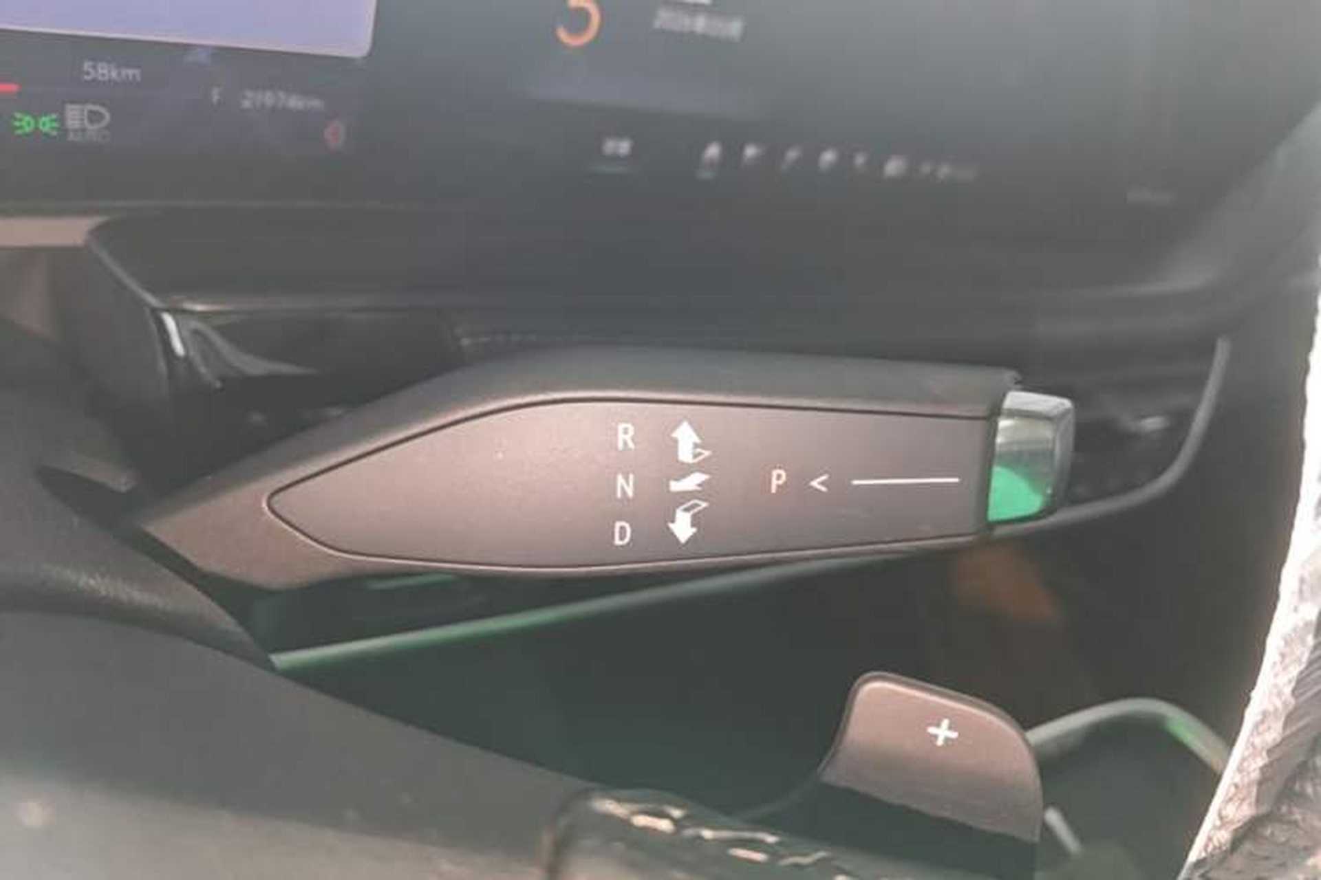 Used Buick LaCrosse 2023 28T Prestige Edition Gear Lever