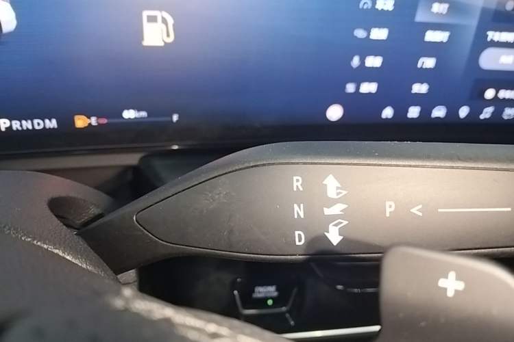 Used Buick LaCrosse 2023 28T Prestige Edition Gear Lever