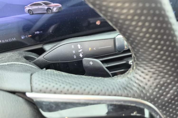 Used Buick LaCrosse 2023 28T Prestige Edition Gear Lever