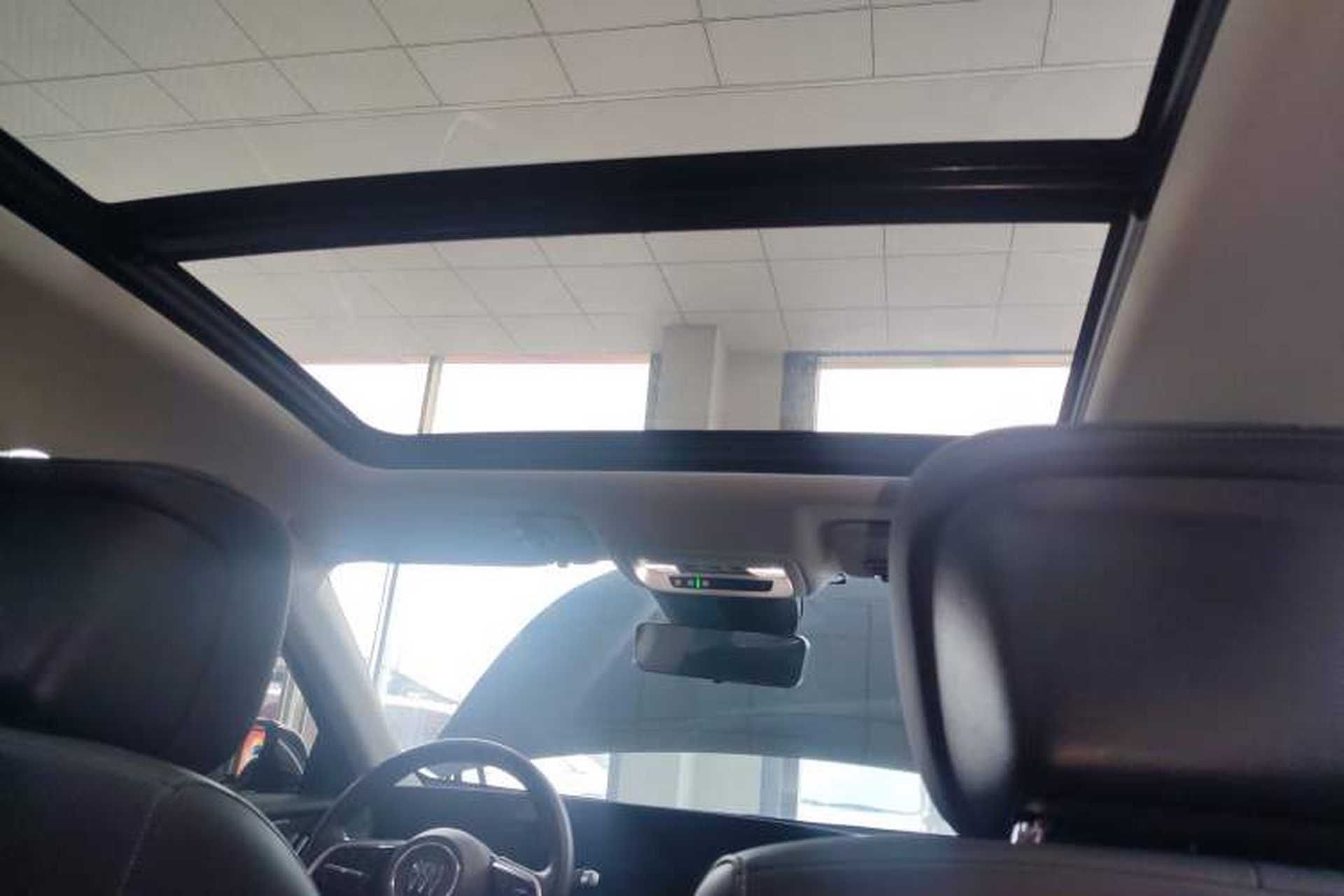Used Buick LaCrosse 2023 28T Prestige Edition Headliner