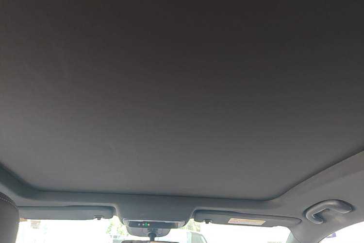 Used Buick LaCrosse 2023 28T Prestige Edition Headliner