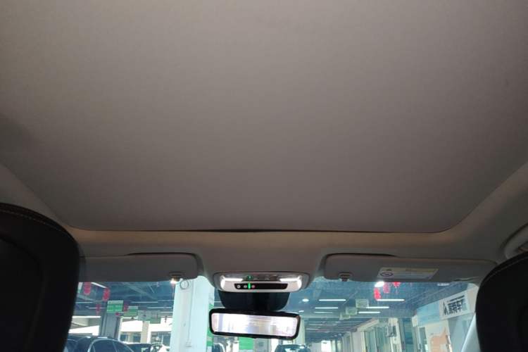 Used Buick LaCrosse 2023 28T Prestige Edition Headliner
