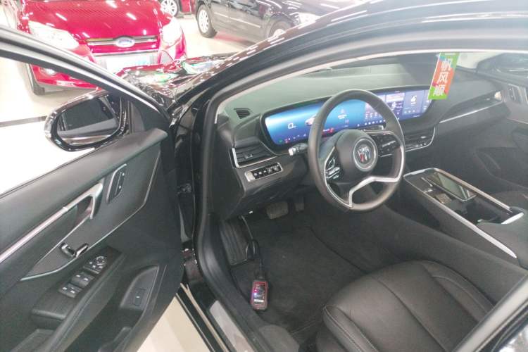 Used Buick LaCrosse 2023 28T Prestige Edition Interior 2