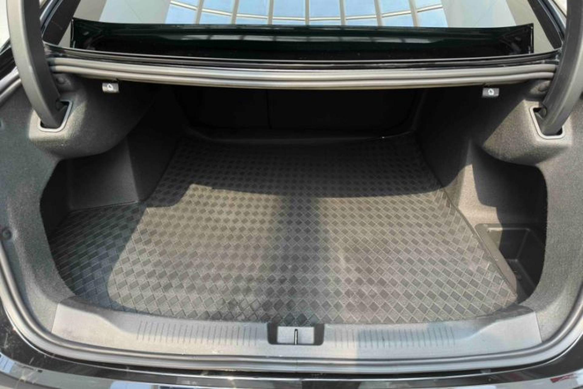 Used Buick LaCrosse 2023 28T Prestige Edition Interior 3