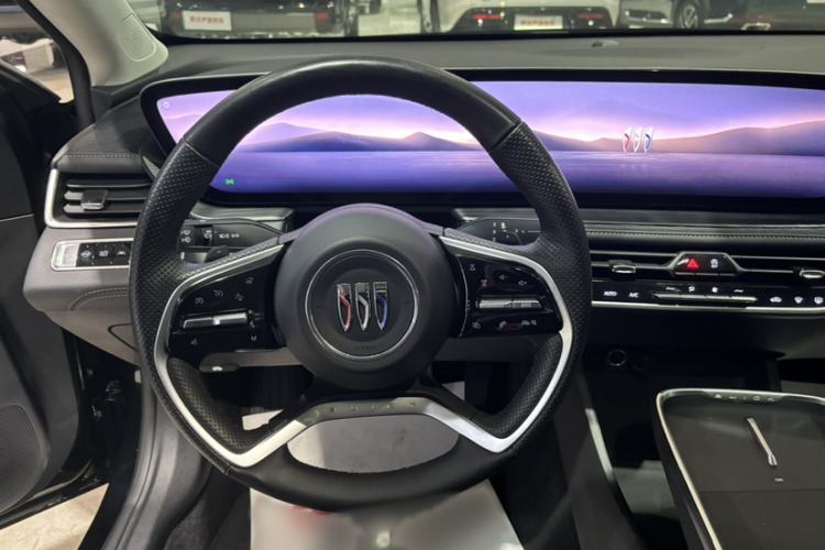 Used Buick LaCrosse 2023 28T Prestige Edition Interior 3