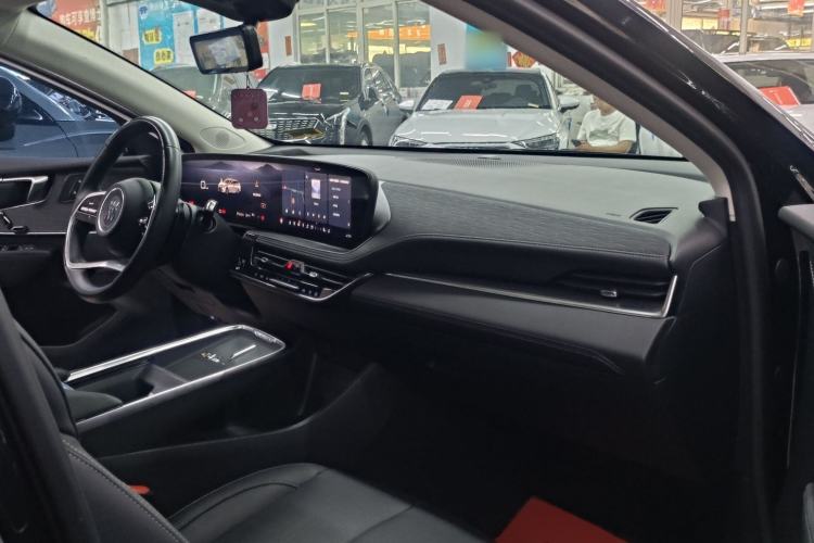 Used Buick LaCrosse 2023 28T Prestige Edition Interior 4