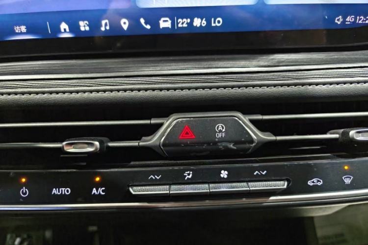 Used Buick LaCrosse 2023 28T Prestige Edition Interior 4