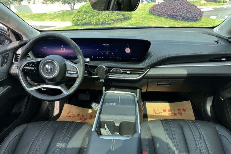 Used Buick LaCrosse 2023 Avia Edition Interior 5