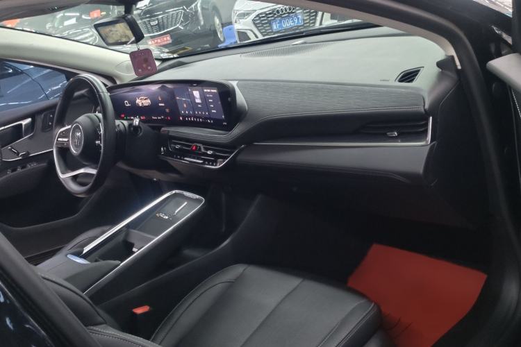 Used Buick LaCrosse 2023 28T Prestige Edition Interior 5