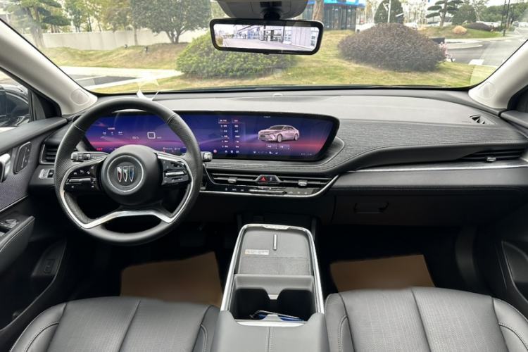 Used Buick LaCrosse 2023 28T Prestige Edition Interior 5