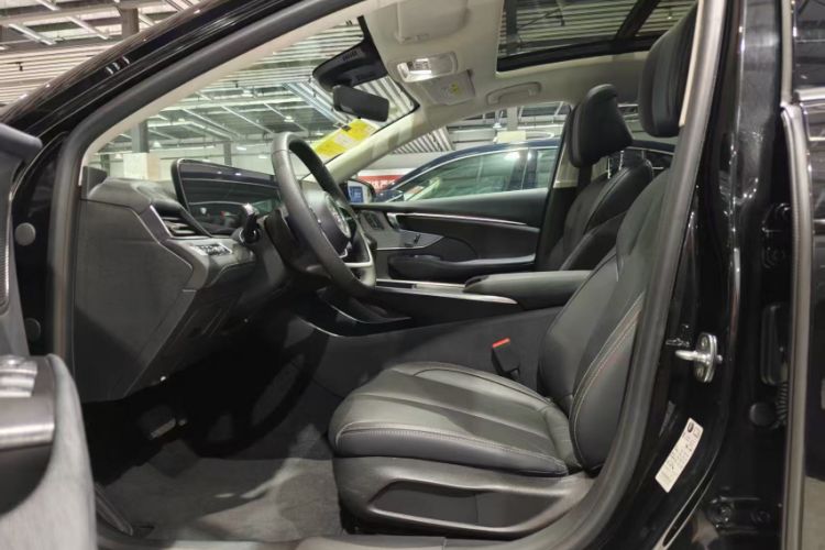 Used Buick LaCrosse 2023 28T Prestige Edition Interior 6