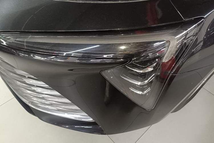 Used Buick LaCrosse 2023 Restyled 25T Cross-Country Edition Left Front Headlight
