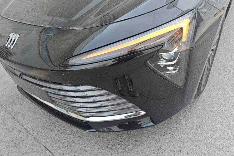 Used Buick LaCrosse 2023 28T Prestige Edition Left Front Headlight