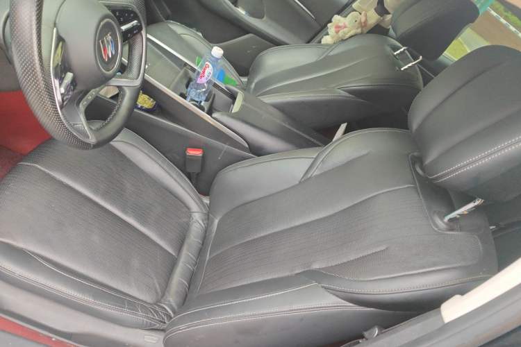 Used Buick LaCrosse 2023 28T Prestige Edition Left Front Seat