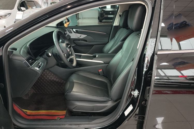 Used Buick LaCrosse 2023 28T Prestige Edition Left Front Seat