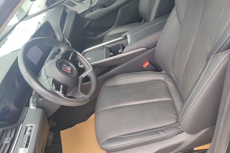 Used Buick LaCrosse 2023 28T Prestige Edition Left Front Seat