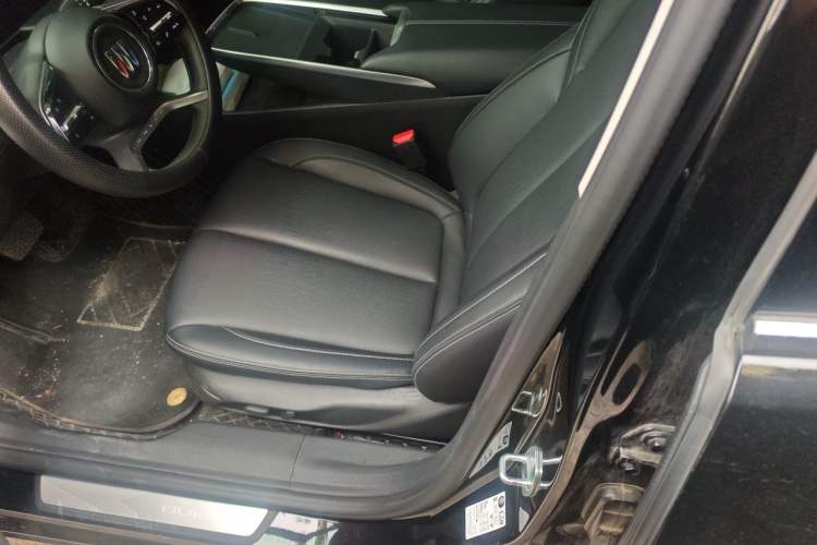 Used Buick LaCrosse 2023 Restyled 25T Cross-Country Edition Left Front Seat