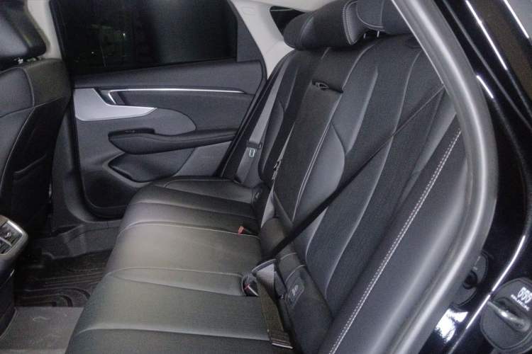 Used Buick LaCrosse 2023 28T Prestige Edition Left Rear Seat