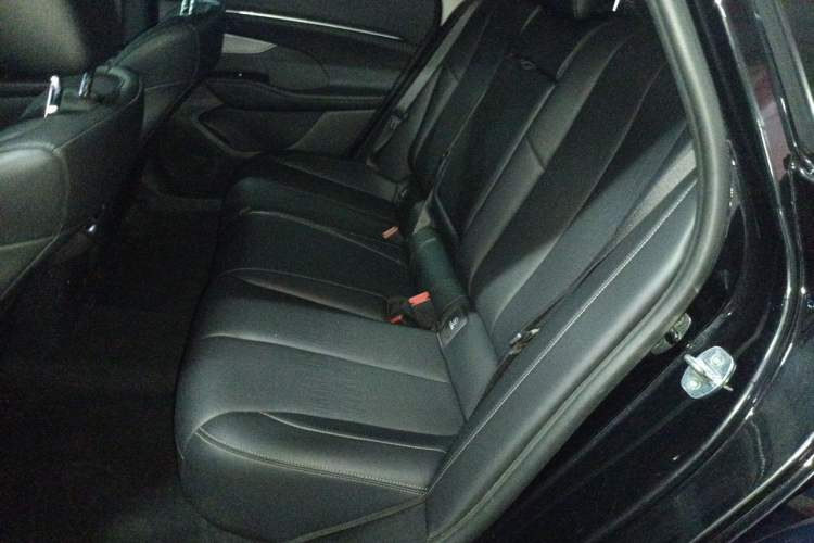Used Buick LaCrosse 2023 28T Enjoyment Edition Left Rear Seat