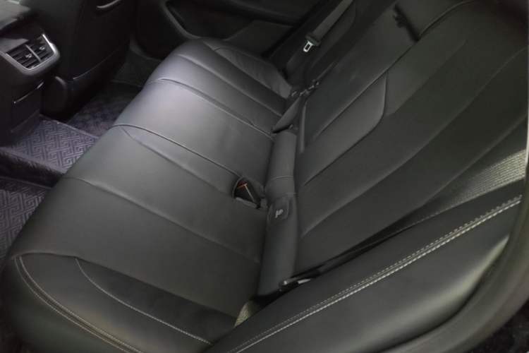 Used Buick LaCrosse 2023 28T Prestige Edition Left Rear Seat