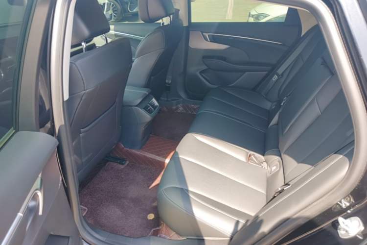 Used Buick LaCrosse 2023 Restyled 25T Cross-Country Edition Left Rear Seat