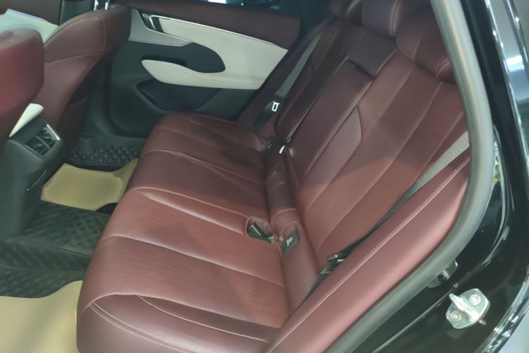 Used Buick LaCrosse 2023 28T Prestige Edition Left Rear Seat
