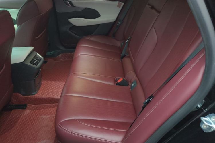 Used Buick LaCrosse 2023 28T Prestige Edition Left Rear Seat