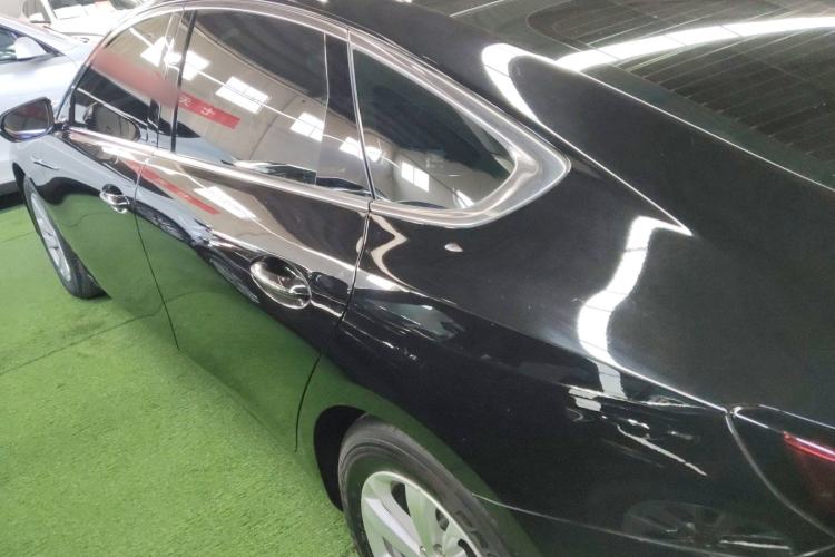 Used Buick LaCrosse 2023 Restyled 25T Cross-Country Edition Left Side