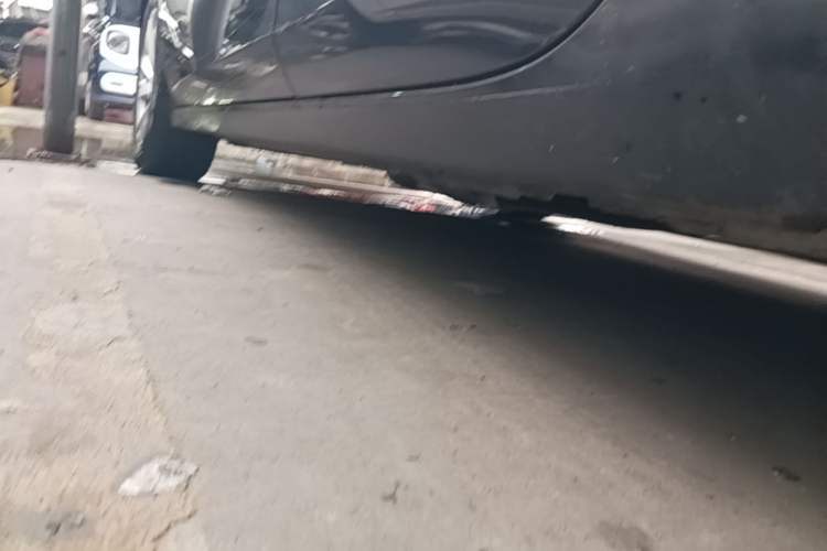 Used Buick LaCrosse 2023 Restyled 25T Cross-Country Edition Left Side Sill