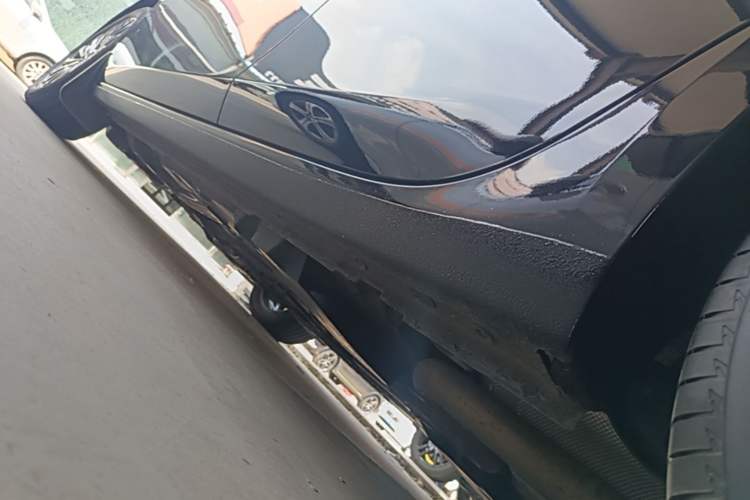 Used Buick LaCrosse 2023 28T Prestige Edition Left Side Sill