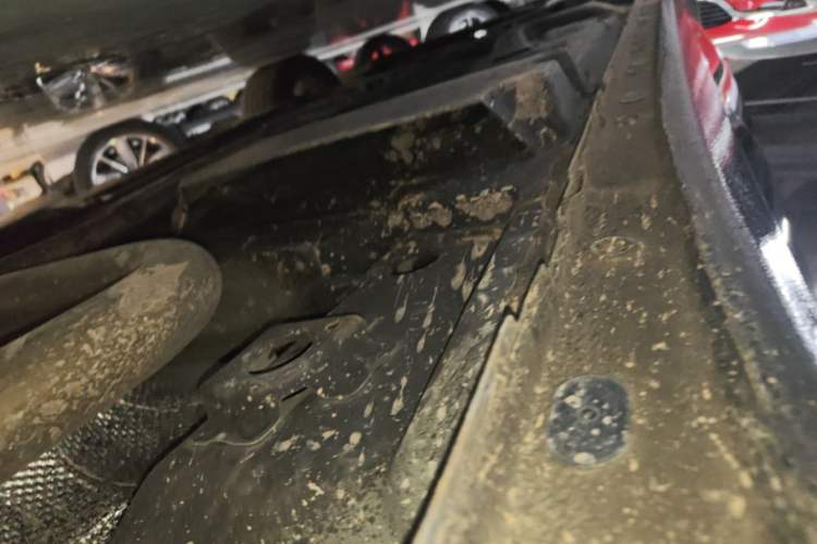Used Buick LaCrosse 2023 28T Prestige Edition Left Side Sill