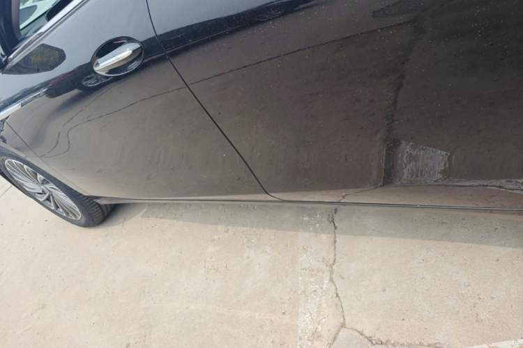 Used Buick LaCrosse 2023 28T Prestige Edition Left Side Sill