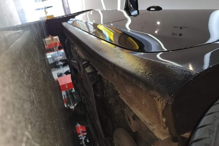 Used Buick LaCrosse 2023 28T Prestige Edition Left Side Sill