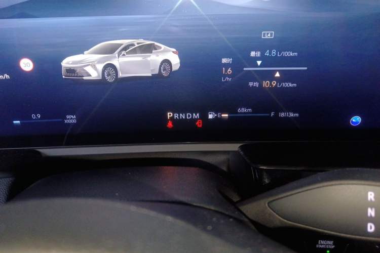 Used Buick LaCrosse 2023 28T Prestige Edition Odometer Close Up
