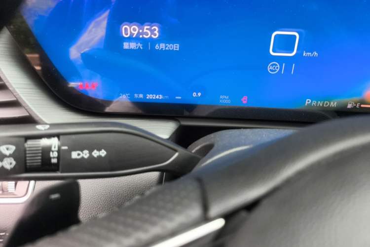 Used Buick LaCrosse 2023 28T Prestige Edition Odometer Close Up