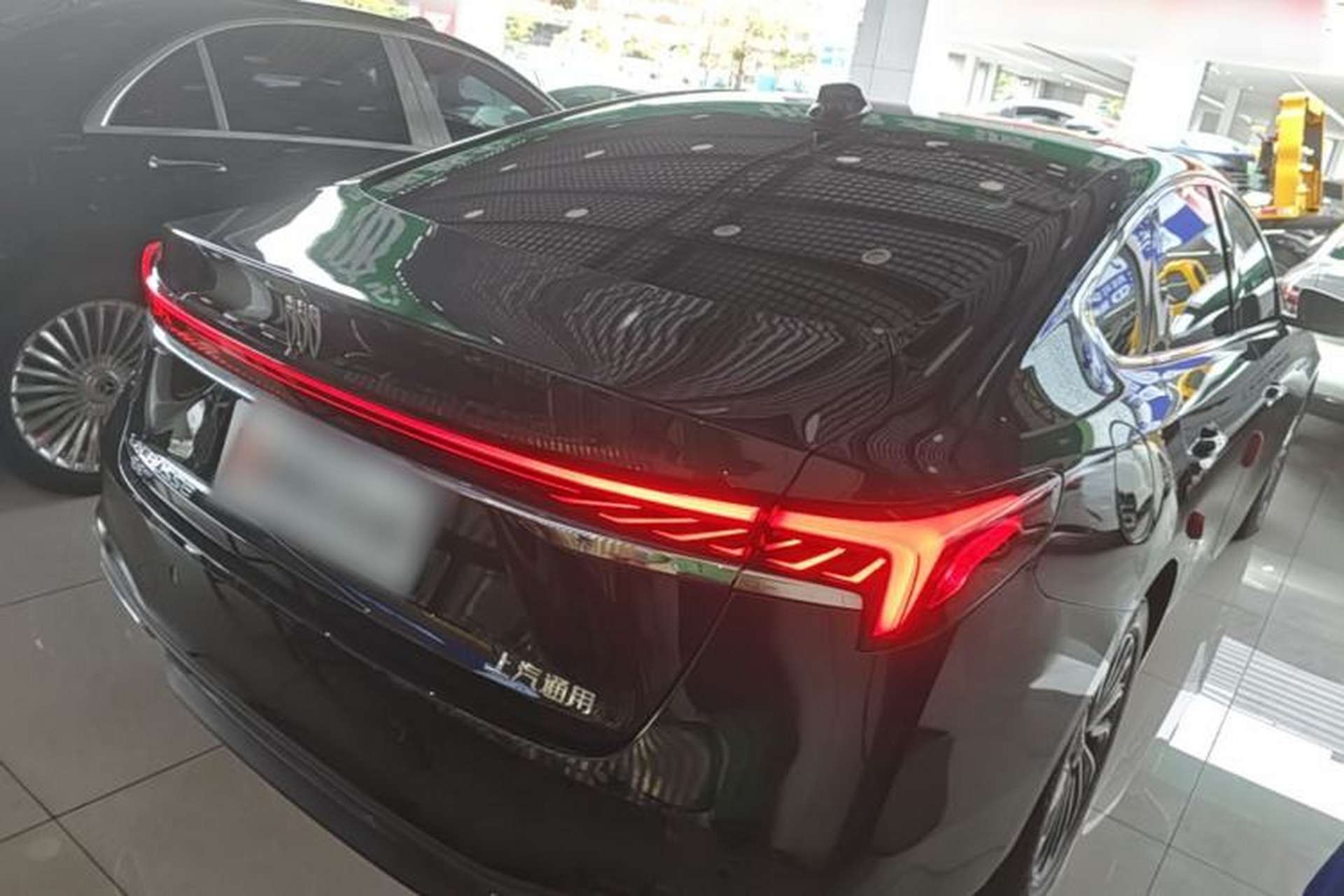 Used Buick LaCrosse 2023 28T Prestige Edition Rear Right 45 Deg