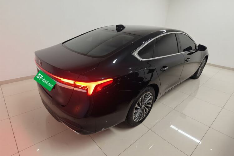 Used Buick LaCrosse 2023 28T Enjoyment Edition Rear Right 45 Deg