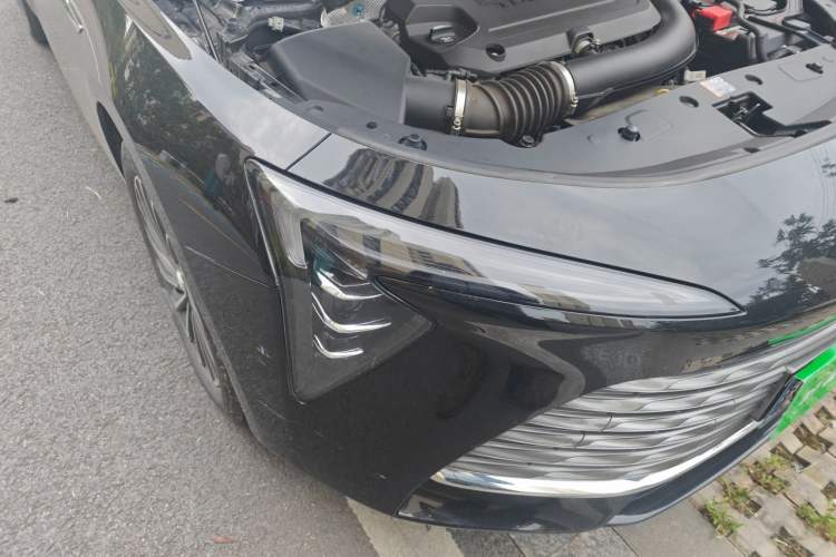 Used Buick LaCrosse 2023 28T Prestige Edition Right Front Headlight