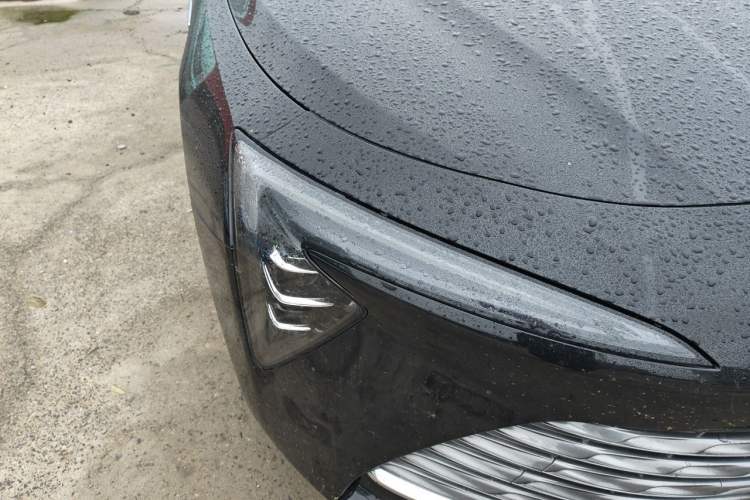 Used Buick LaCrosse 2023 28T Prestige Edition Right Front Headlight