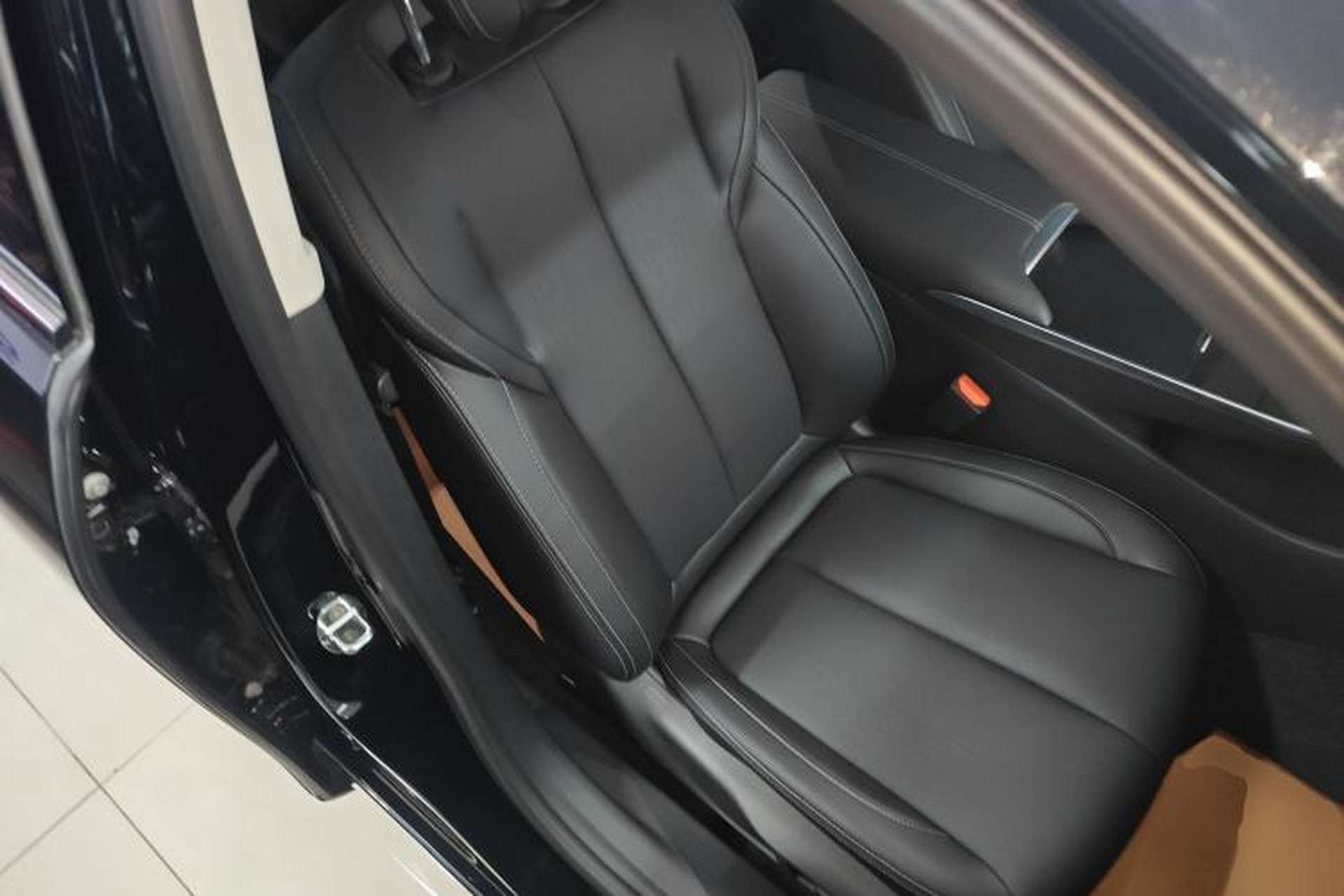 Used Buick LaCrosse 2023 28T Enjoyment Edition Right Front Seat