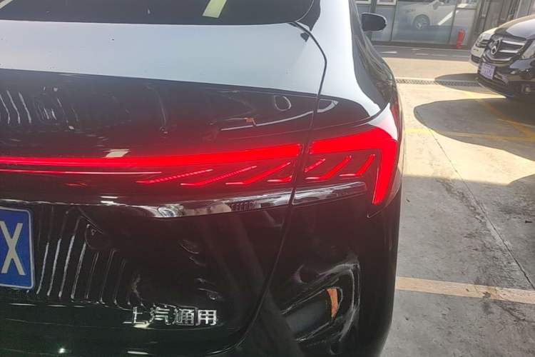 Used Buick LaCrosse 2023 28T Prestige Edition Right Rear Taillight