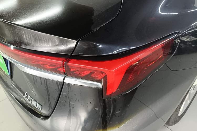 Used Buick LaCrosse 2023 Restyled 25T Cross-Country Edition Right Rear Taillight