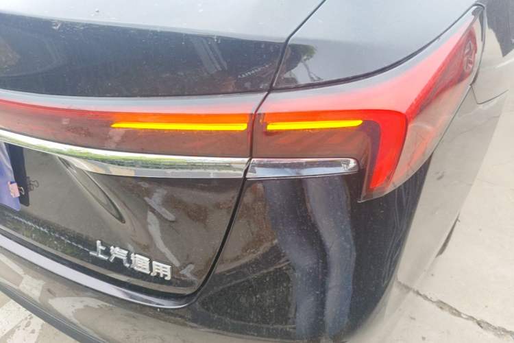 Used Buick LaCrosse 2023 28T Prestige Edition Right Rear Taillight