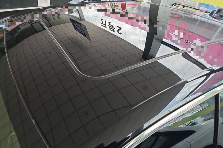 Used Buick LaCrosse 2023 28T Prestige Edition Roof