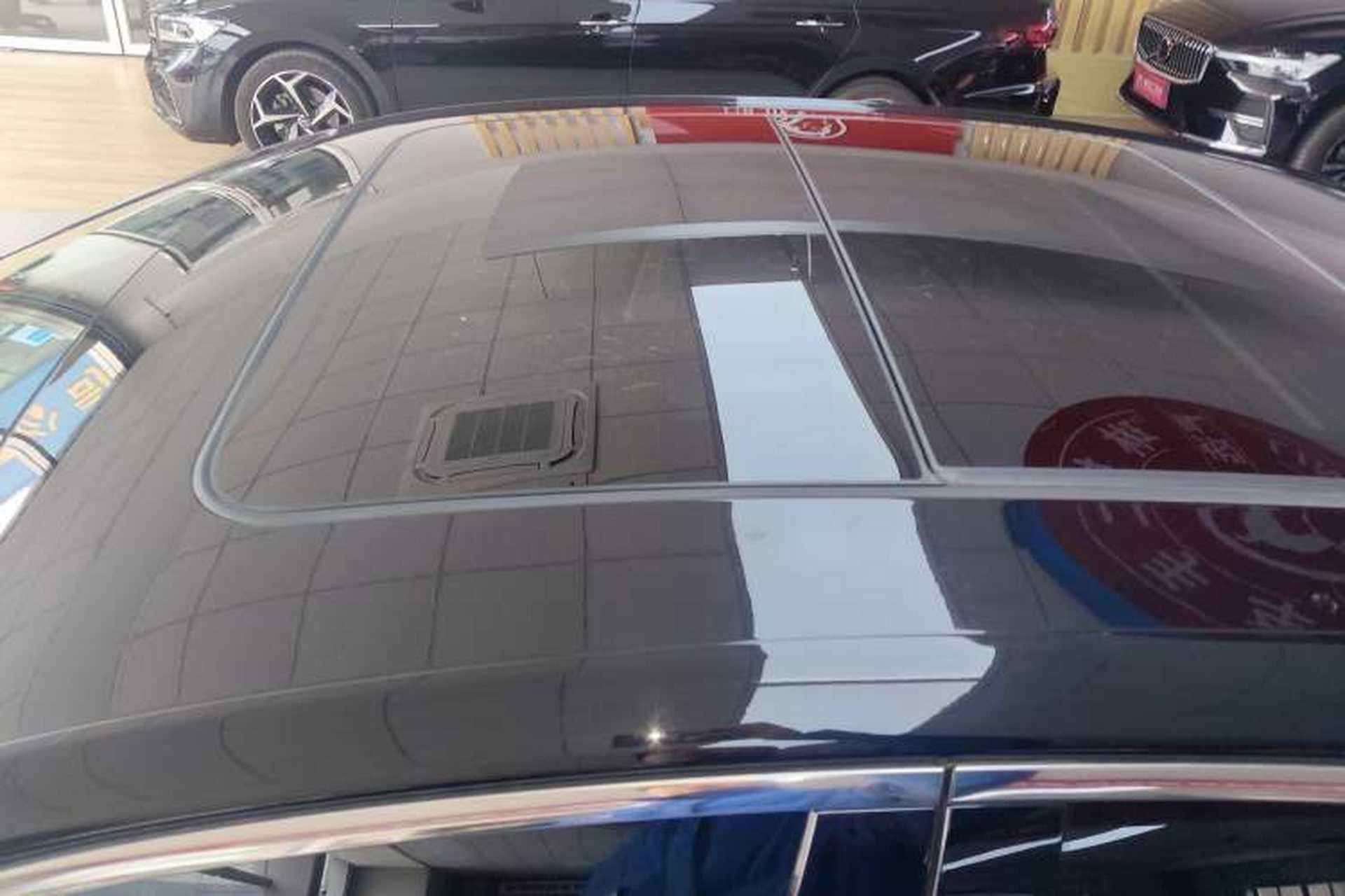 Used Buick LaCrosse 2023 28T Prestige Edition Roof