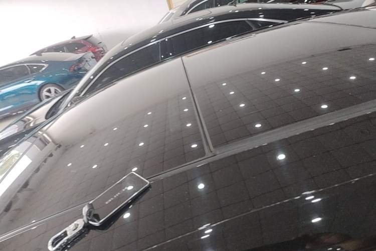 Used Buick LaCrosse 2023 28T Prestige Edition Roof