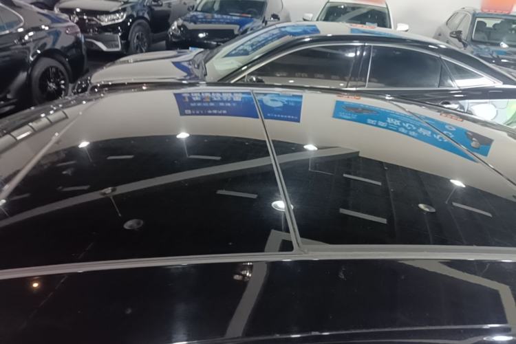 Used Buick LaCrosse 2023 28T Prestige Edition Roof
