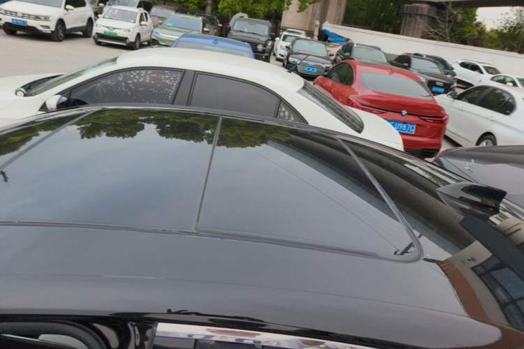 Used Buick LaCrosse 2023 28T Prestige Edition Roof