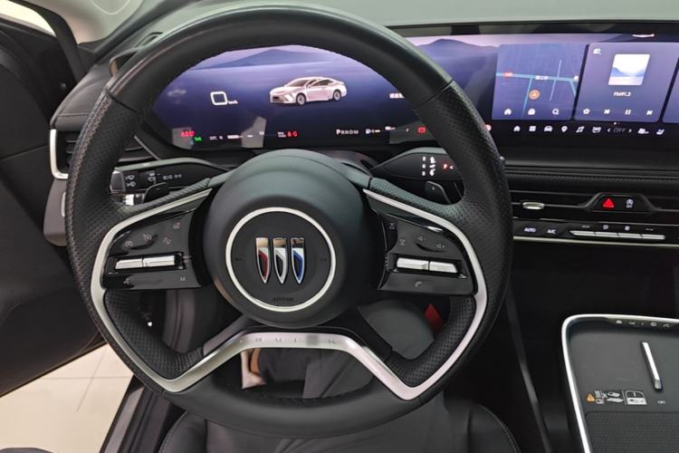 Used Buick LaCrosse 2023 28T Prestige Edition Steering Wheel