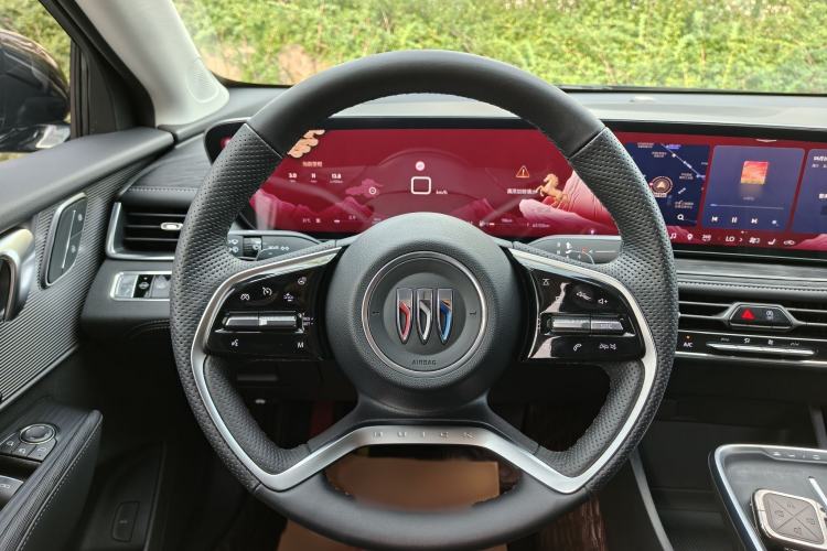 Used Buick LaCrosse 2023 28T Prestige Edition Steering Wheel